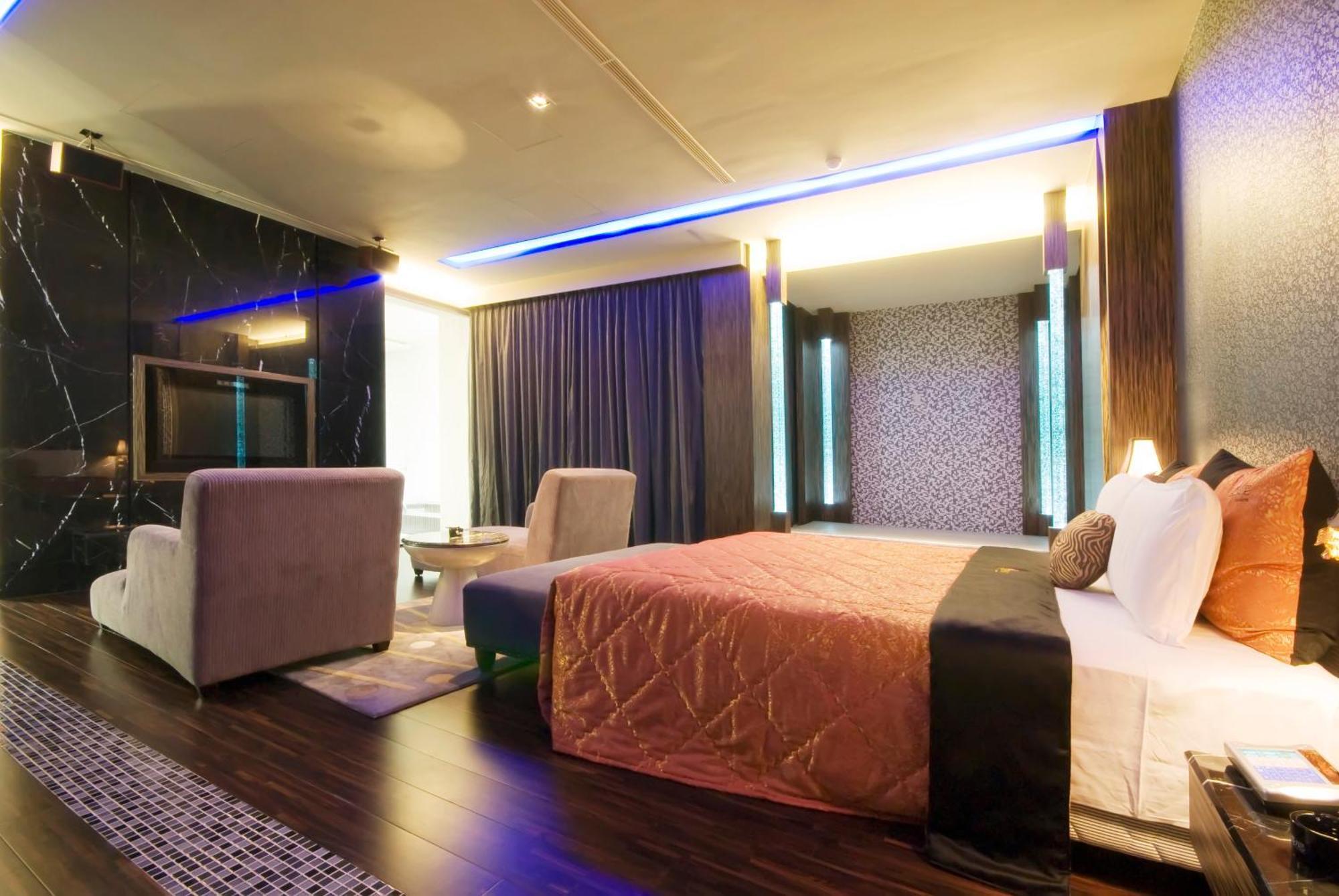Harport Motel Kaohsiung Eksteriør billede